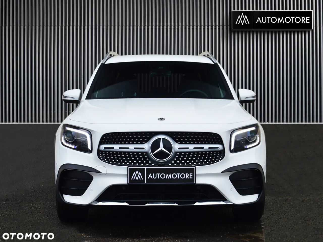 Mercedes-Benz GLB 200 4-Matic AMG Line 8G-DCT - 3
