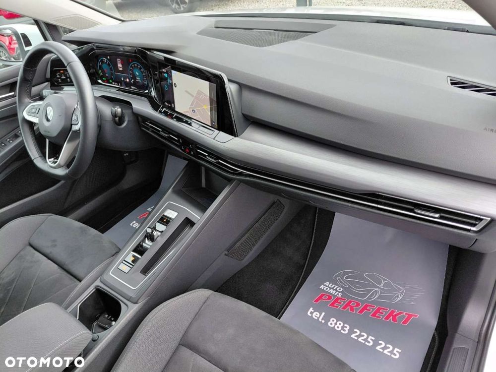 Volkswagen Golf - 17