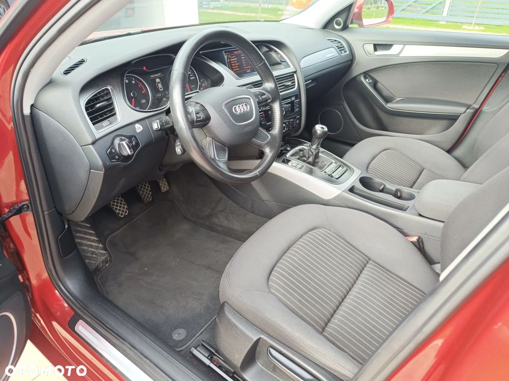 Audi A4 Limousine - 34