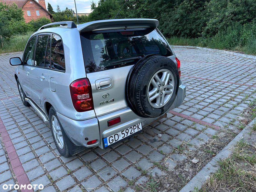 Toyota RAV4 2.0 VVT-i 4x4 - 7