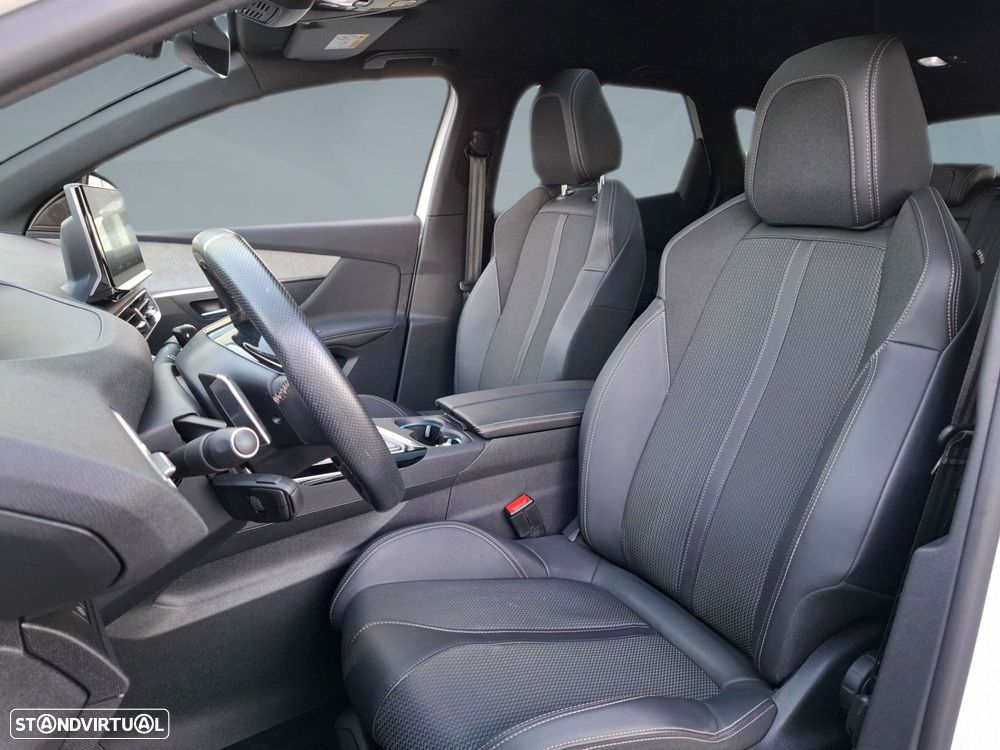 Peugeot 3008 1.6 Hybrid GT e-EAT8 - 11