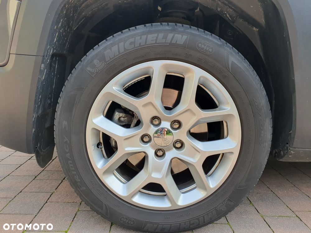 Jeep Renegade 1.6 E-TorQ Longitude FWD - 8