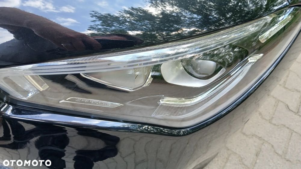 Mercedes-Benz CLA 200 Progressive 7G-DCT - 7