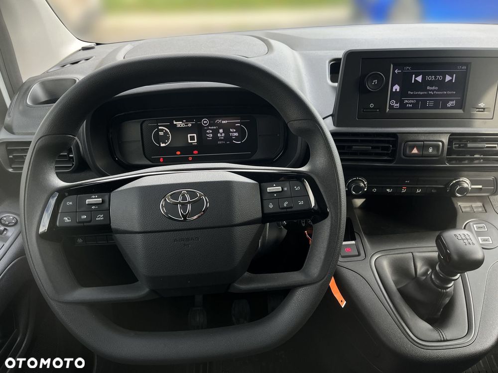 Toyota PROACE CITY - 11