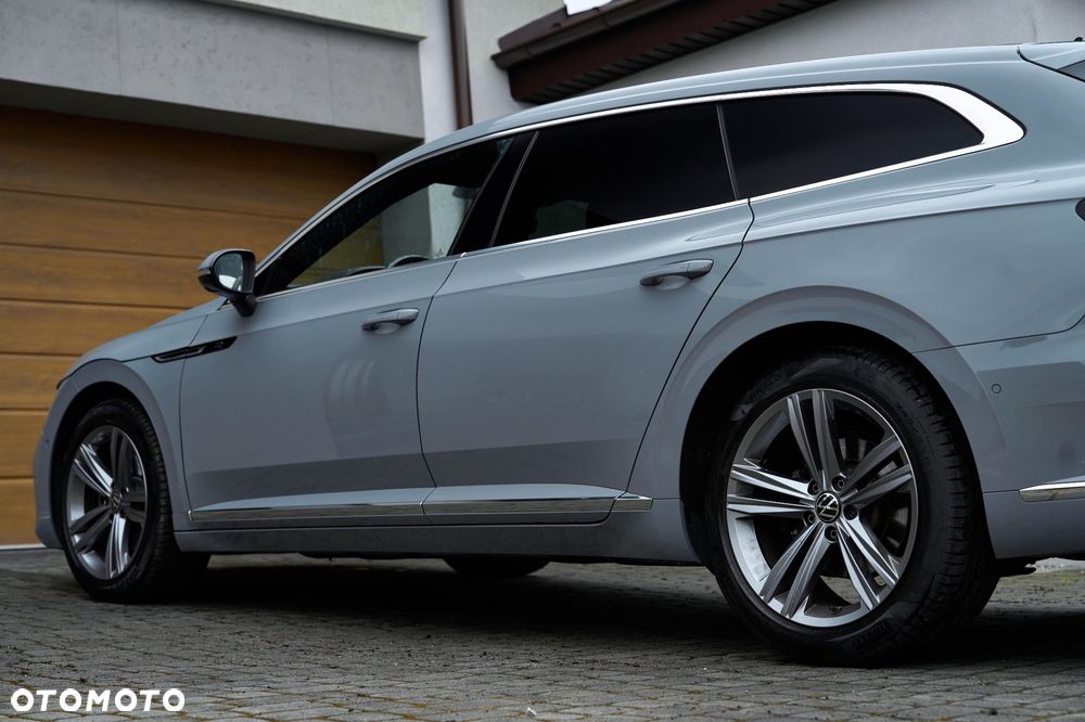 Volkswagen Arteon 2.0 TDI SCR R-Line DSG - 11