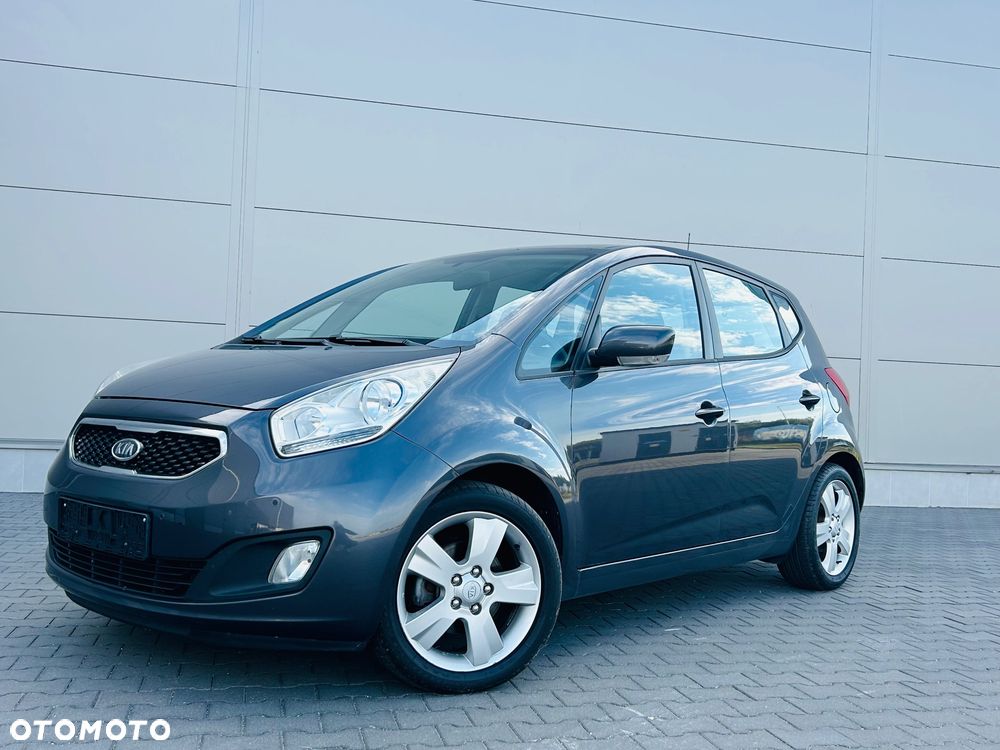 Kia Venga 1.6 L - 6