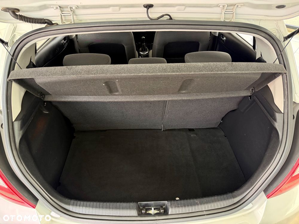 Hyundai i20 ver-1-2-classic-plus - 13