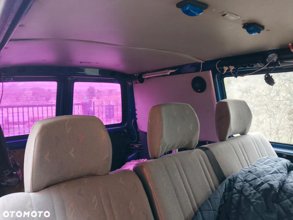 Volkswagen Transporter Standard - 9