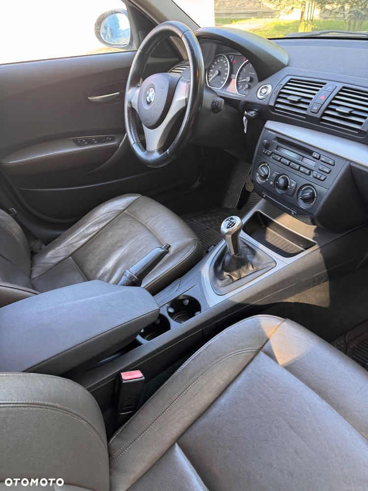 BMW Seria 1 118i - 10
