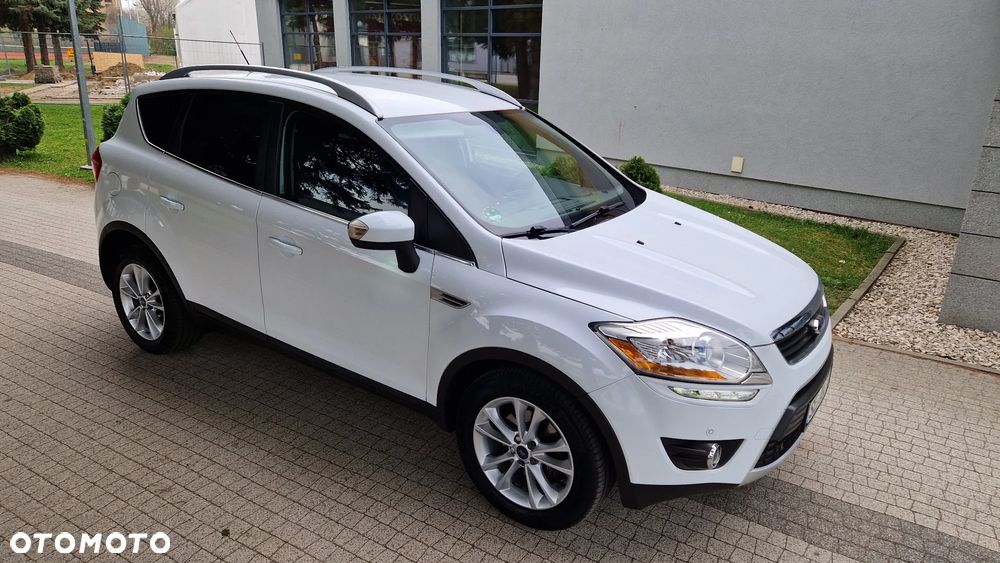 Ford Kuga 2.0 TDCi 4x4 Titanium - 11