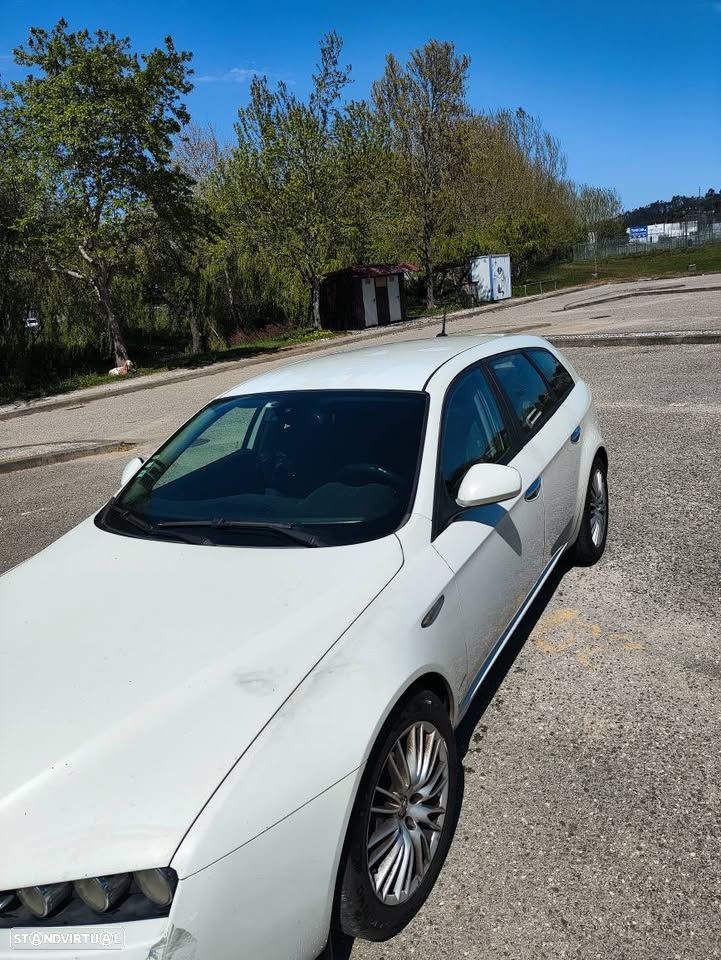 Alfa Romeo 159 Sportwagon 2.0 JTDm Distinctive - 12