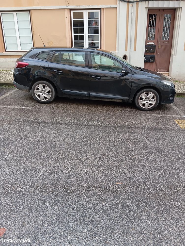Renault Mégane Sport Tourer ENERGY dCi 110 Start & Stopp Expression - 2