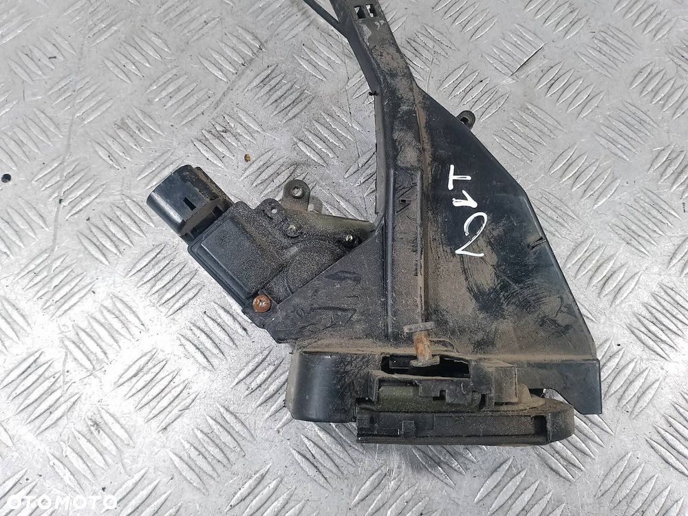 ZAMEK DRZWI LEWY TYŁ GEELY MK 1805297  CF-6205100 - 7