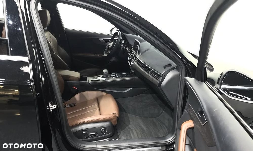 Audi A4 Limousine - 9