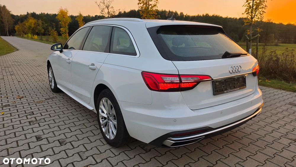 Audi A4 Avant 35 TFSI S tronic sport - 3