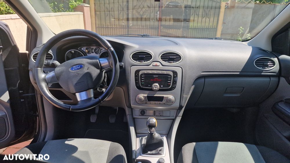 Ford Focus - 6