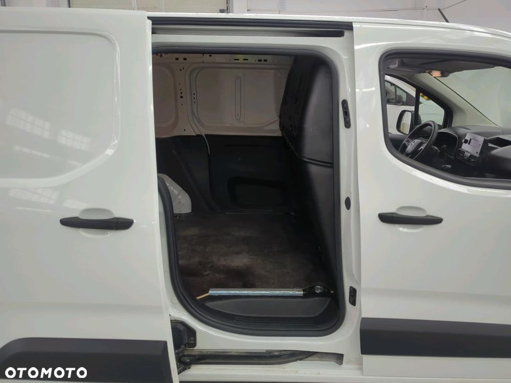 Opel COMBO - 6