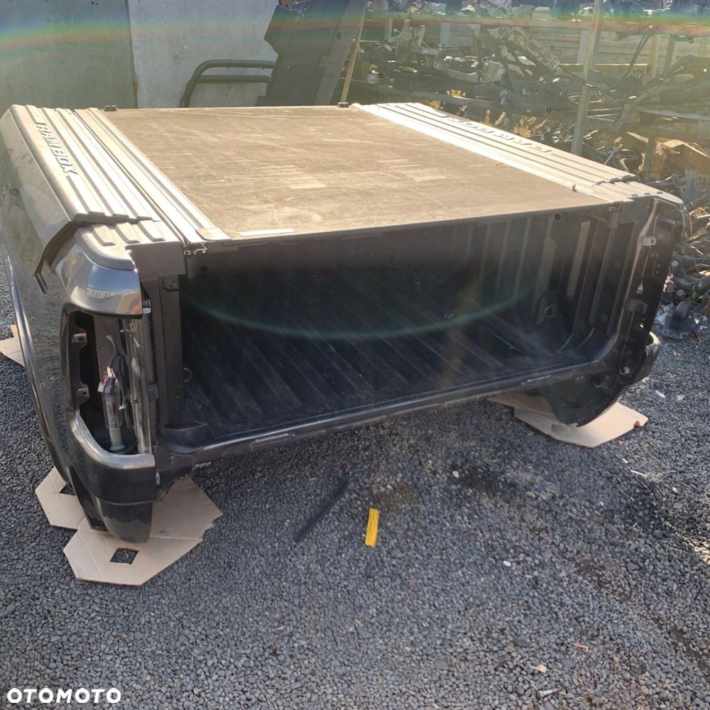 Paka zabudowa ćwiartka RAMBOX PAU błotnik tył DODGE RAM V 1500 LIMITED 22r - 8