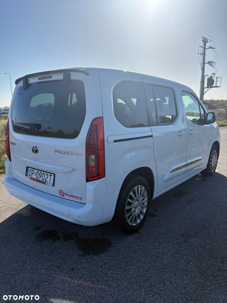 Toyota Proace City Verso 1.5 D-4D Business - 8
