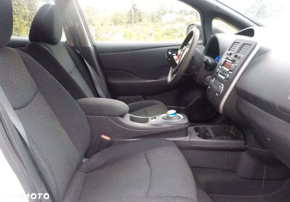 Nissan Leaf - 17