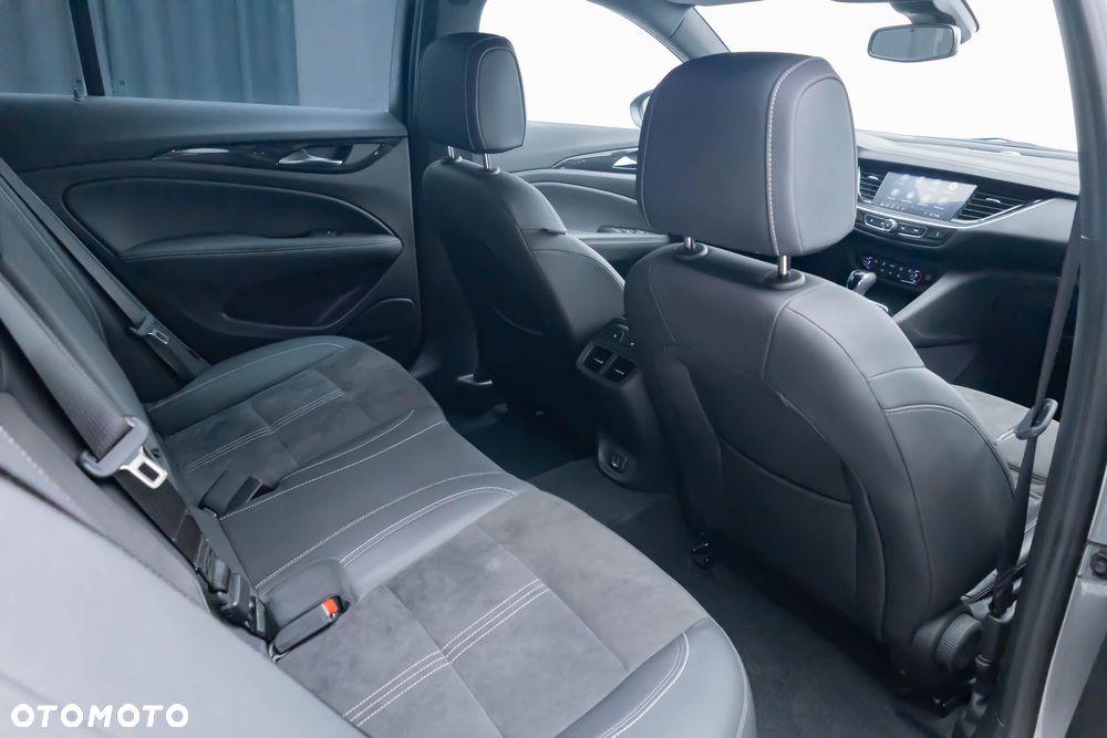 Opel Insignia 2.0 CDTI Ultimate S&S - 36