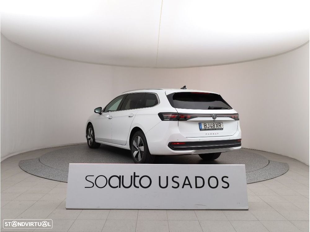 VW Passat Variant 2.0 TDI Business DSG - 6