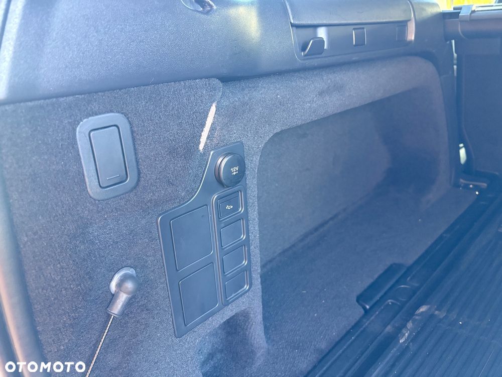 Land Rover Discovery 2.0 P300 HSE - 18