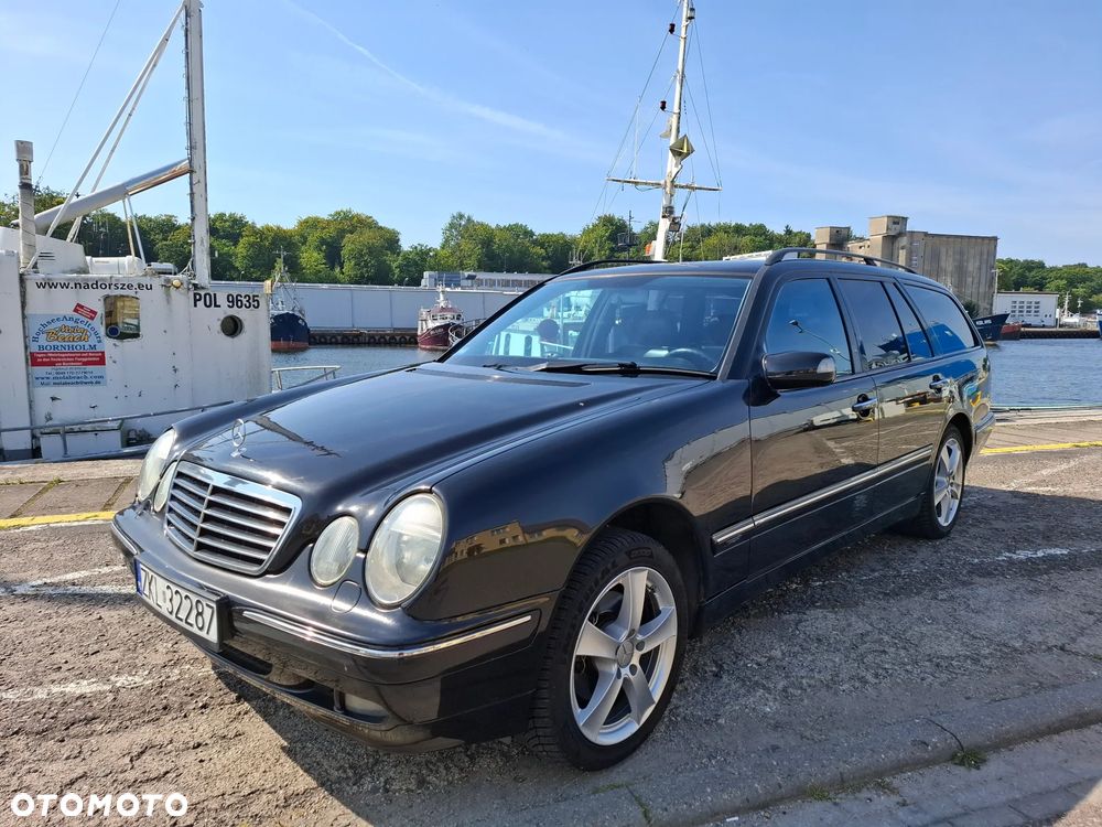 Mercedes-Benz Klasa E - 1