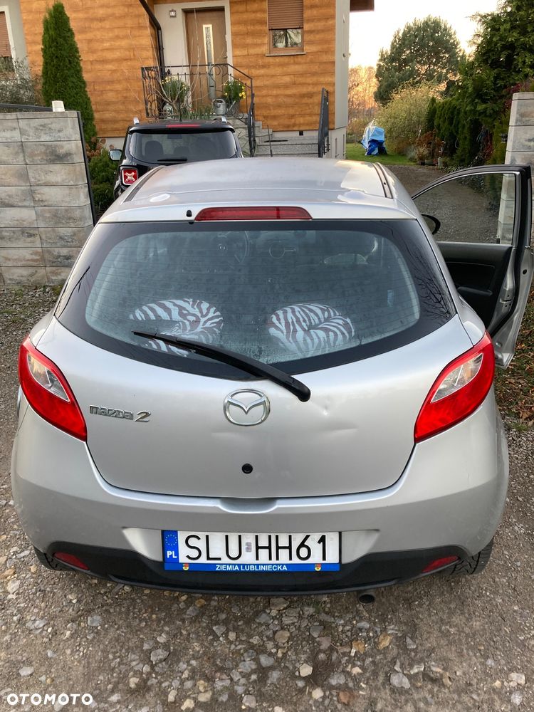 Mazda 2 - 7