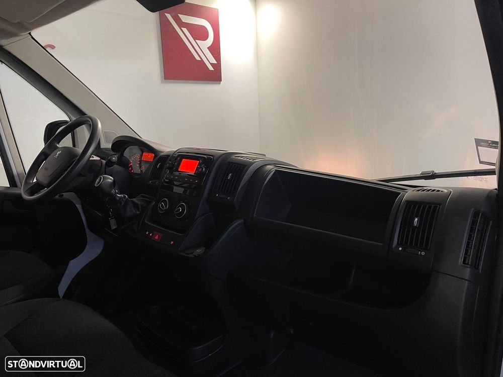 Peugeot Boxer 2.2 BlueHDi 335 L2 CD - 9