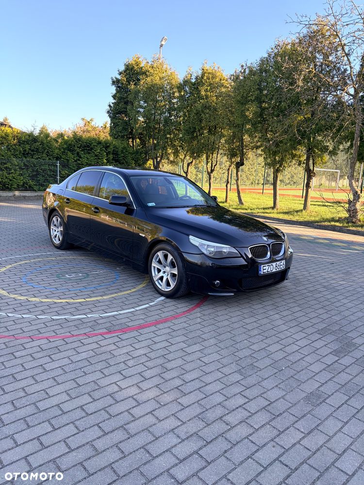 BMW Seria 5 520i - 9