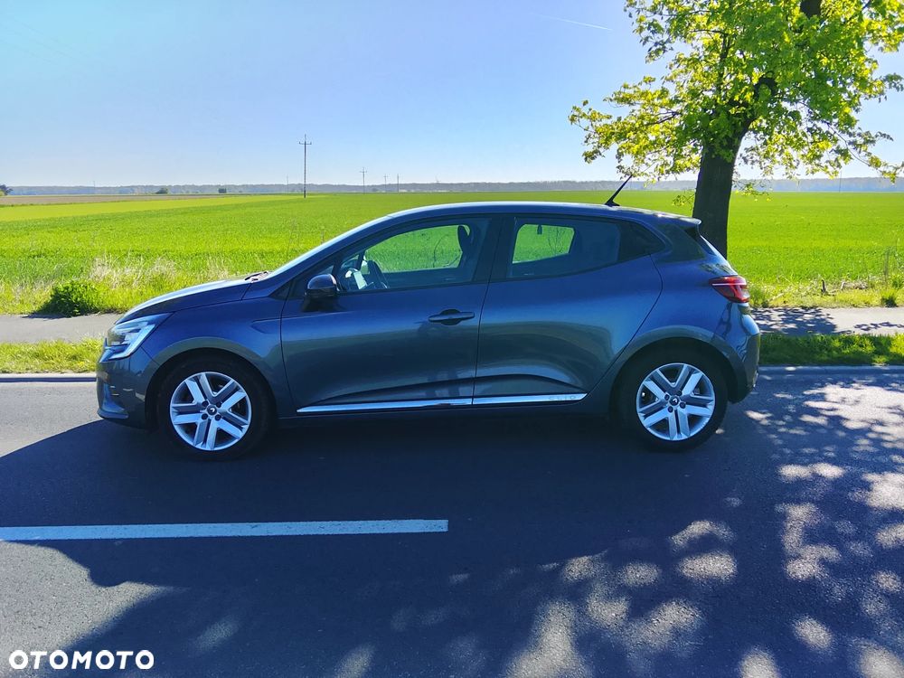 Renault Clio - 8