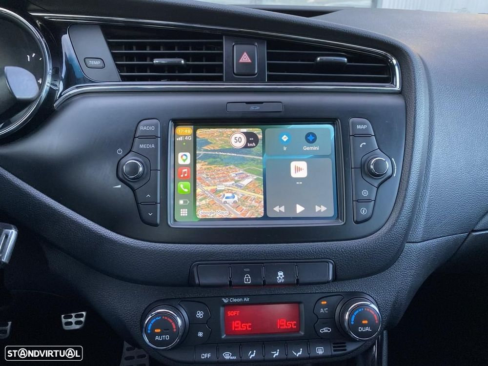Kia Ceed 1.6 CRDi GT Line - 24