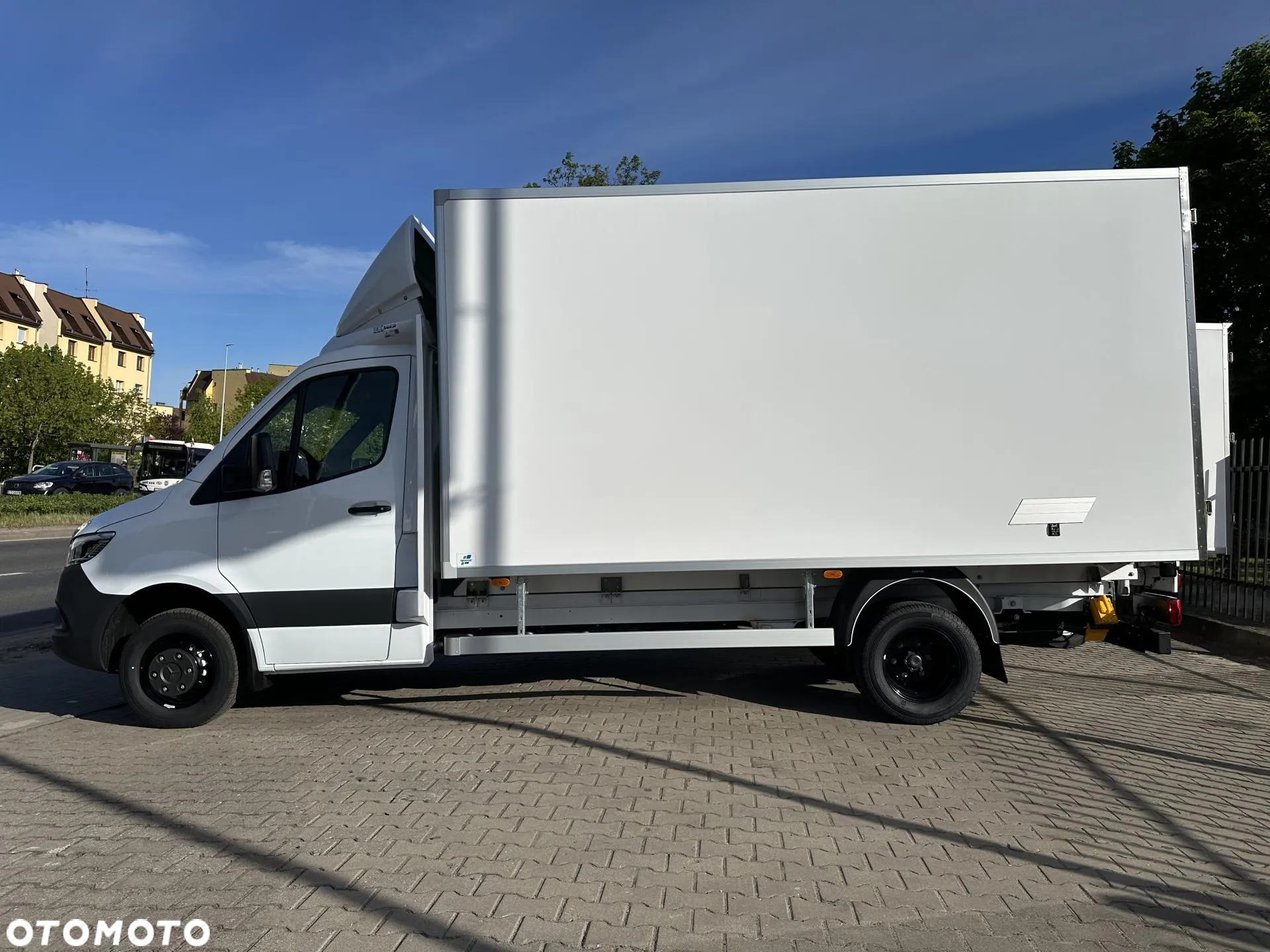 Mercedes-Benz Sprinter - 4