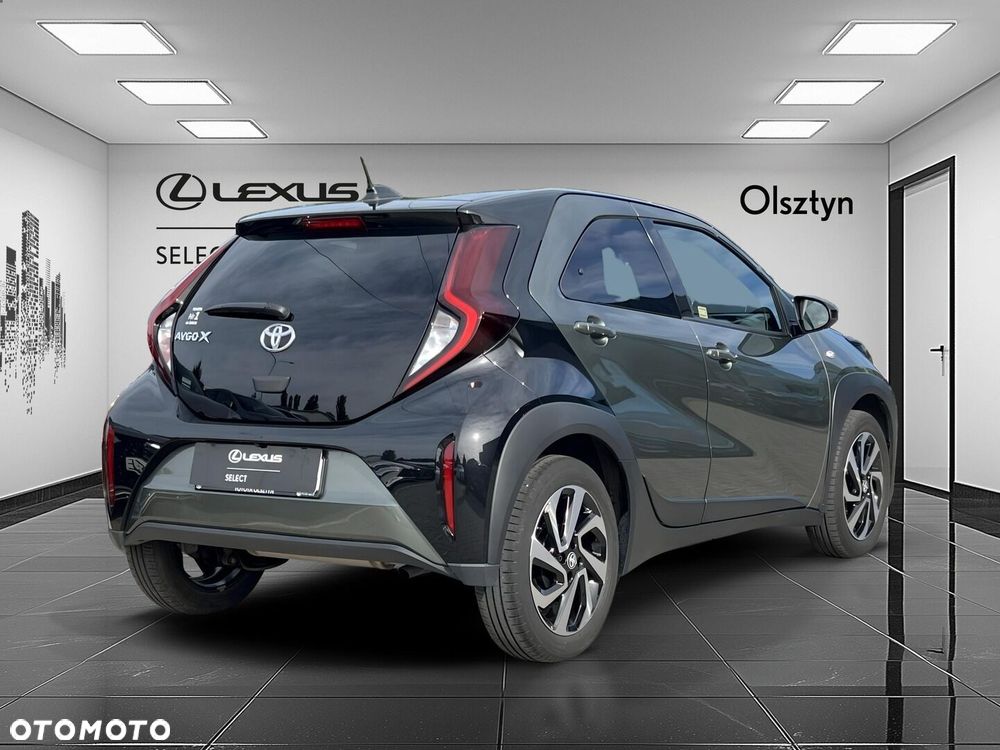 Toyota Aygo X 1.0 VVT-i Style CVT - 2