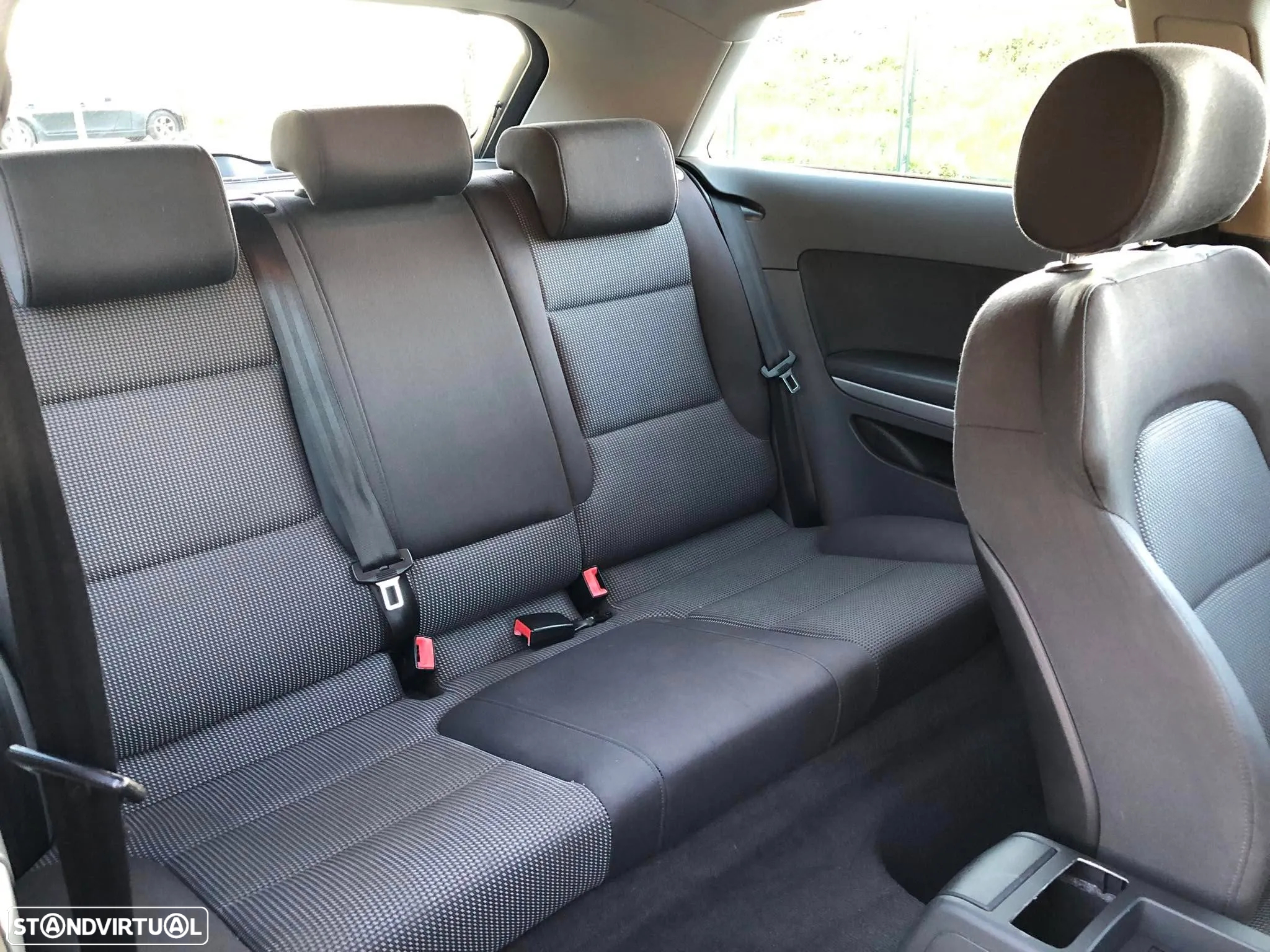 Audi A3 1.6 TDI Sport - 8