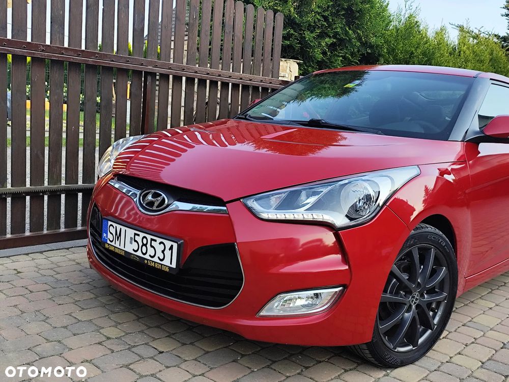 Hyundai Veloster 1.6 Style - 15