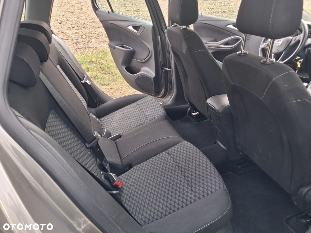 Opel Astra 1.6 D (CDTI) Business - 8