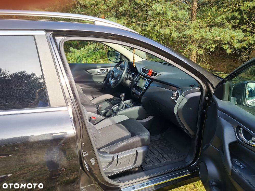 Nissan Qashqai 1.6 DIG-T N-Connecta - 5
