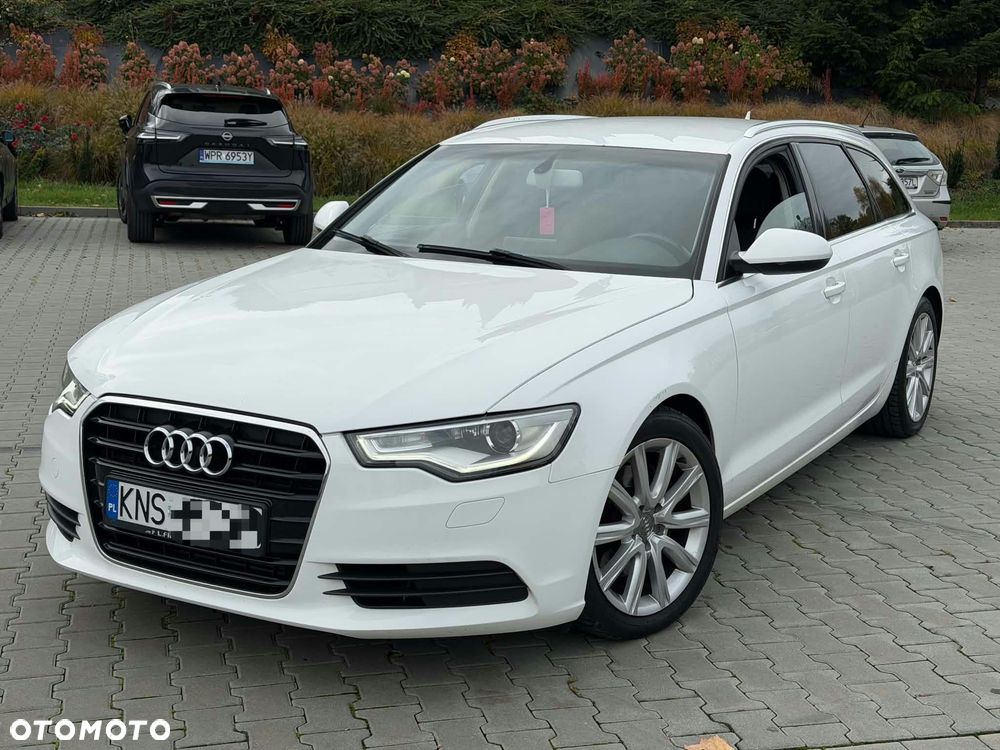 Audi A6 Avant 2012 photo 2