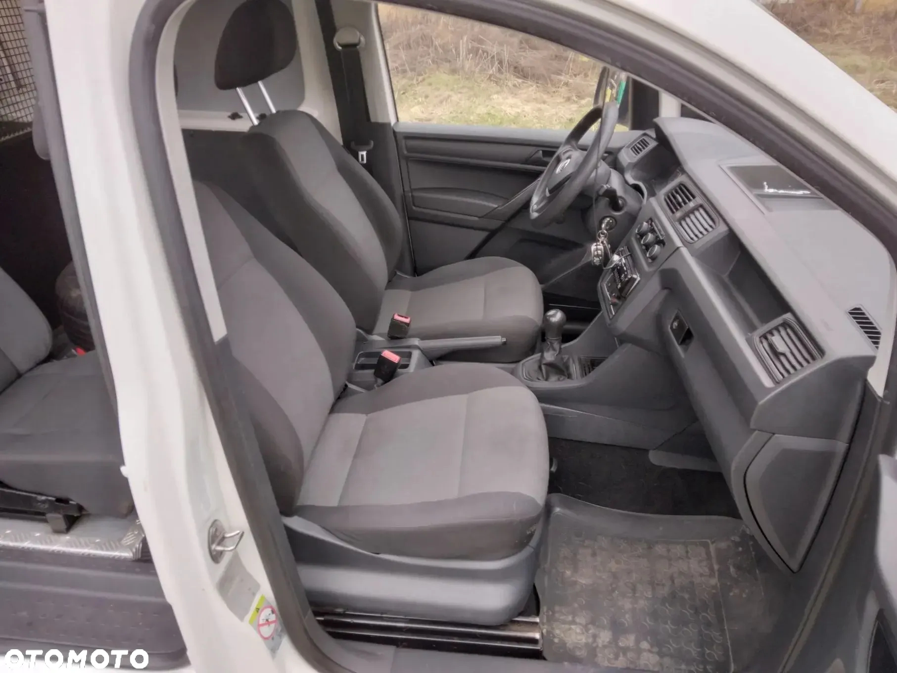 Volkswagen Caddy - 14