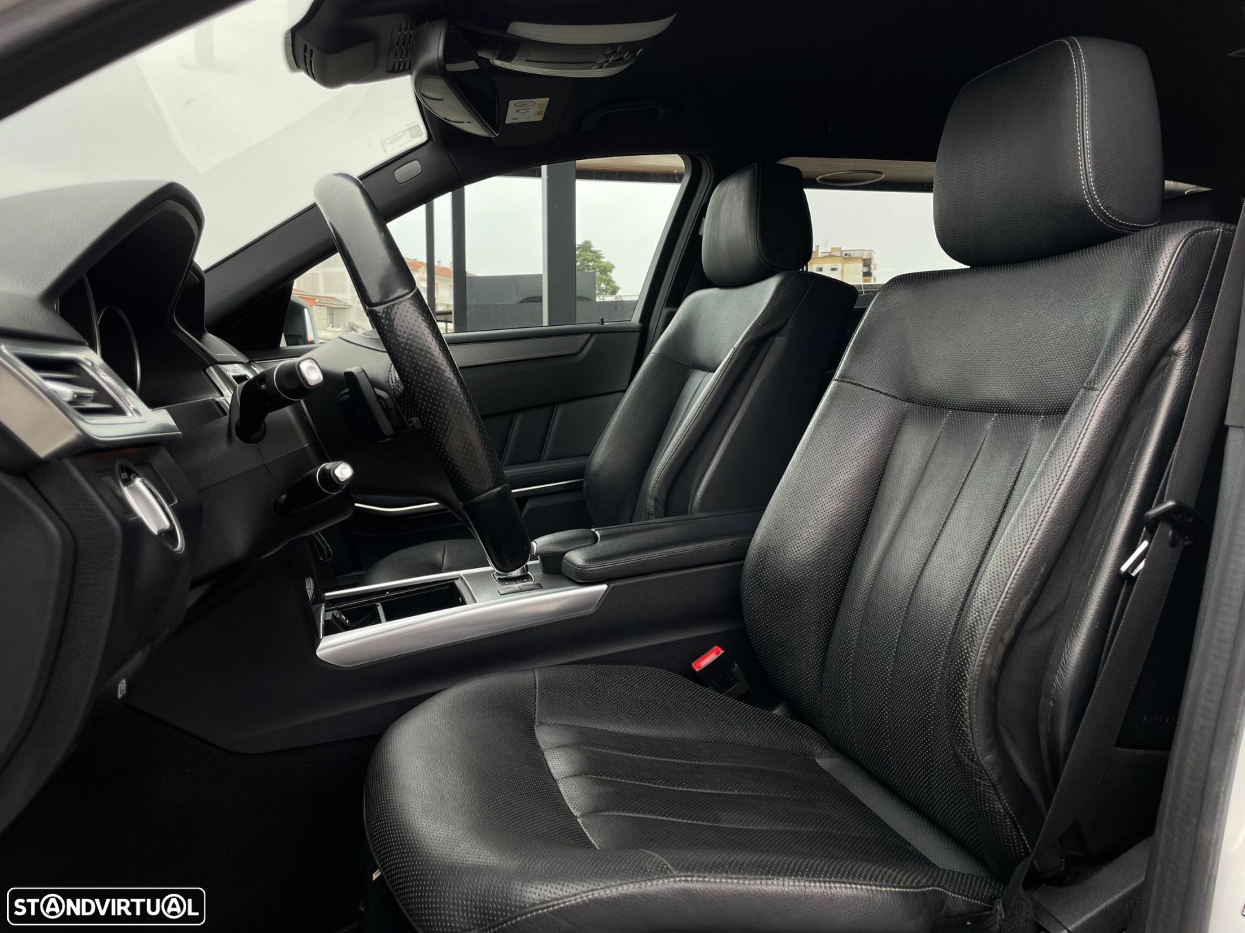 Mercedes-Benz E 250 CDi Avantgarde BlueEfficiency Auto. - 12