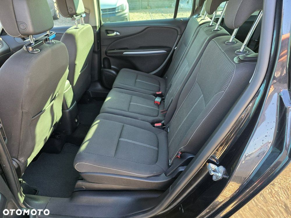 Opel Zafira - 13