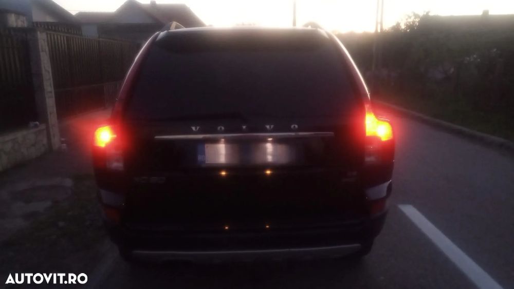 Volvo XC 90 - 7