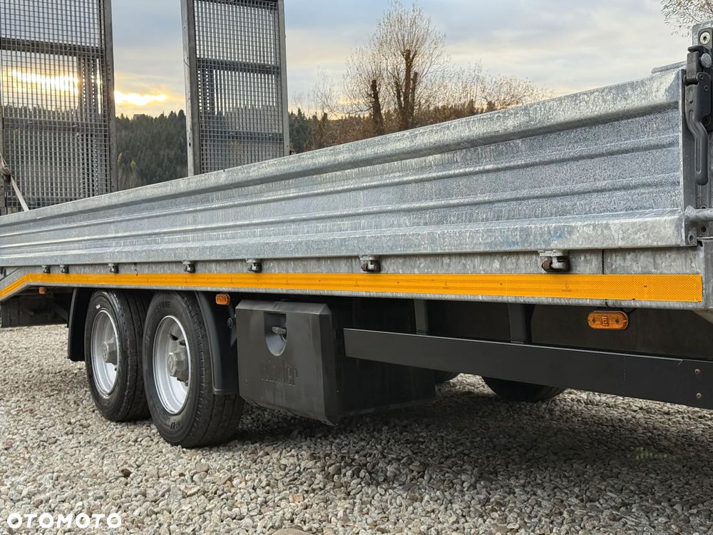 Schwarzmuller * Przyczepa do Przewozu Maszyn Koparek * Schwarzmuller Moslein * Najazdy * Jak NOWA - 21