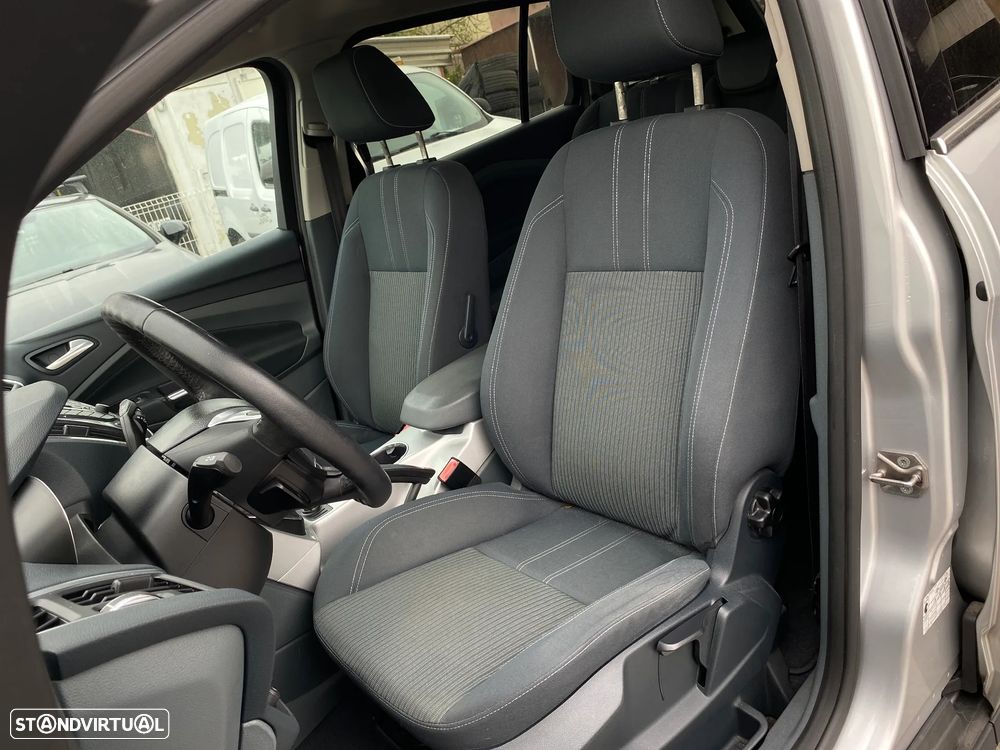 Ford Grand C-Max 1.6 TDCi Titanium - 9