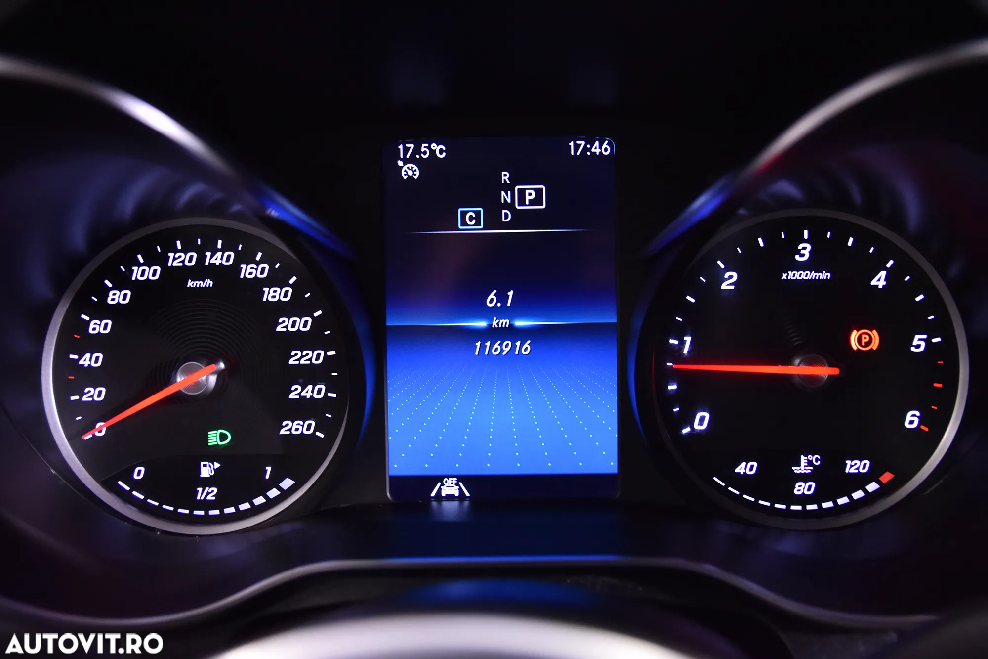 Mercedes-Benz GLC 220 d 4MATIC - 10