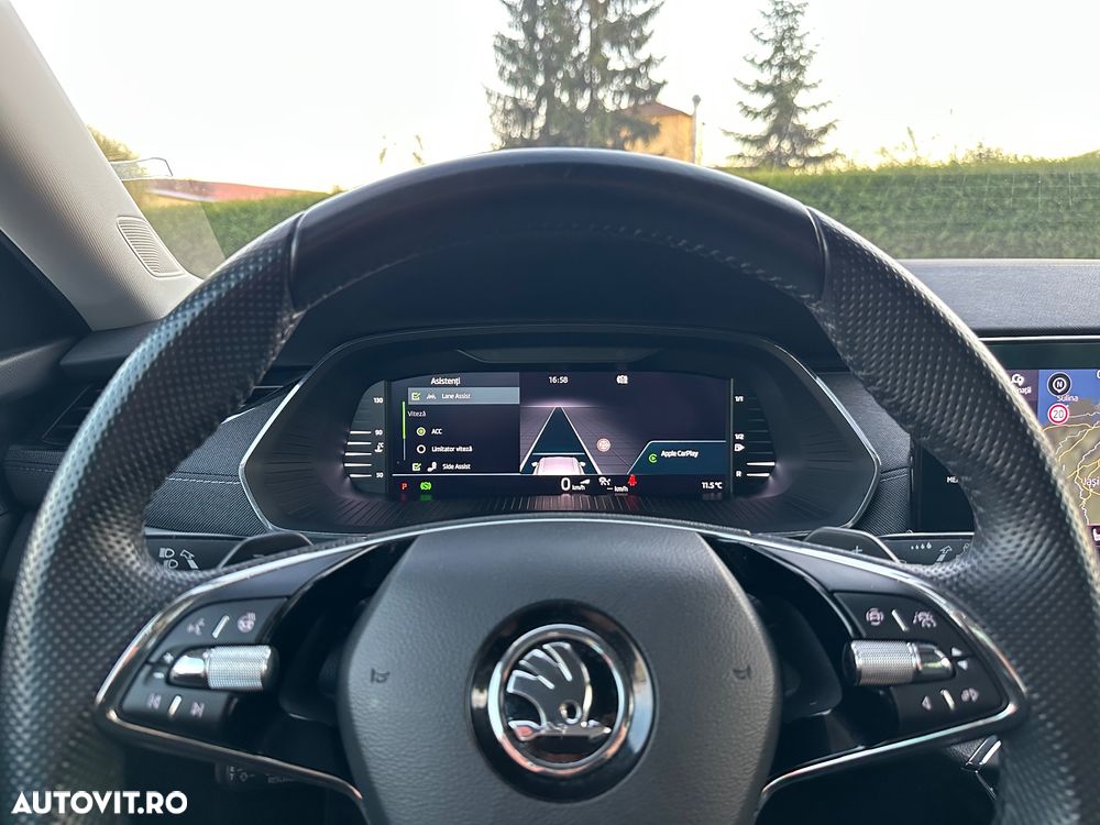 Skoda Octavia Combi Diesel 2.0 TDI DSG Ambition - 13