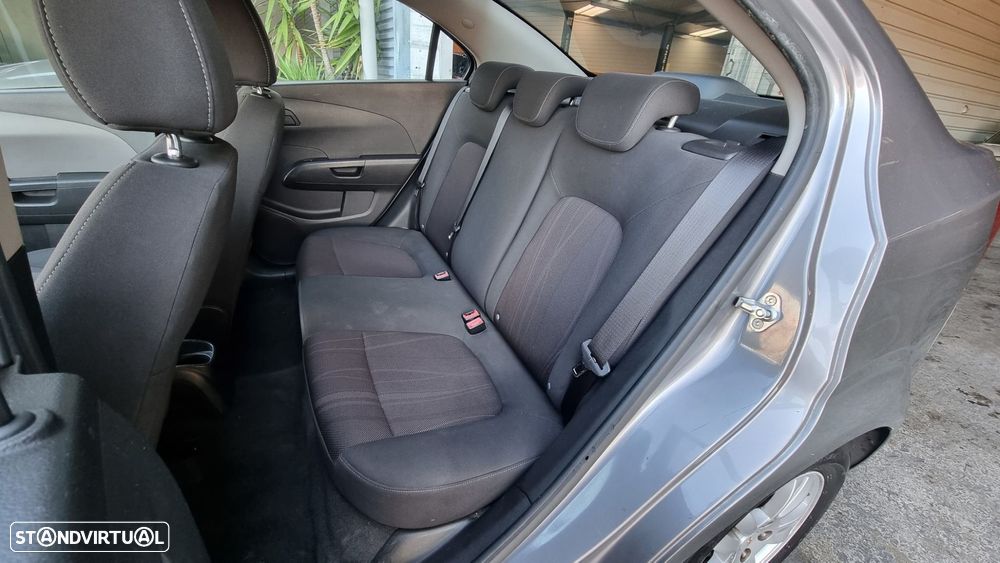 Chevrolet Aveo 1.3 VCDi LT - 5