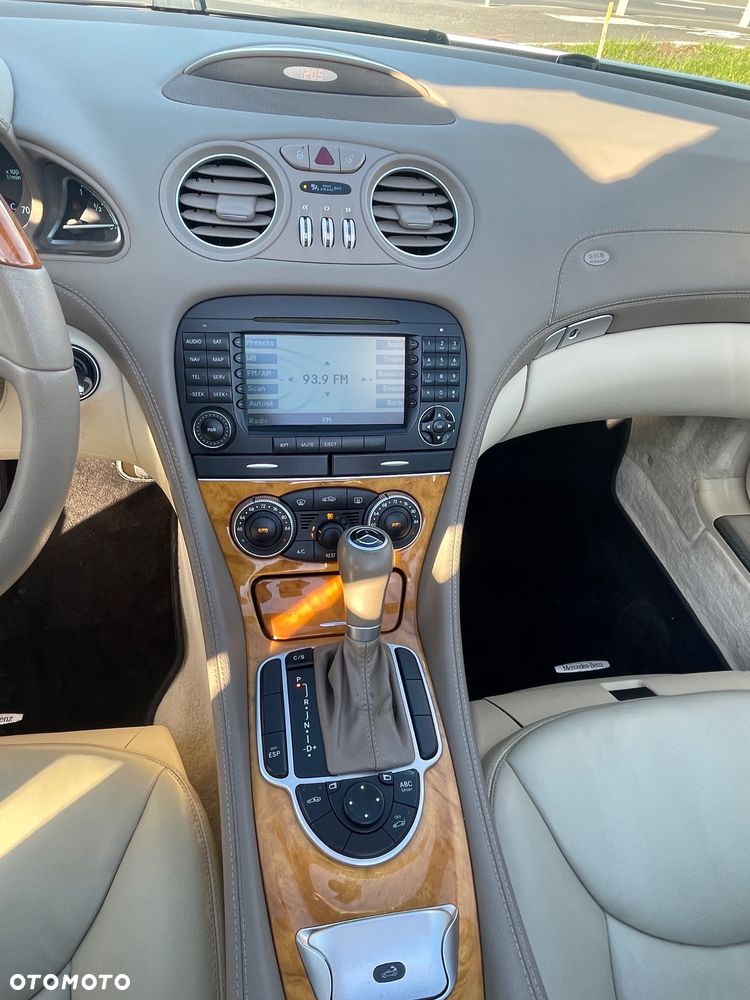 Mercedes-Benz SL 500 7G-TRONIC - 9